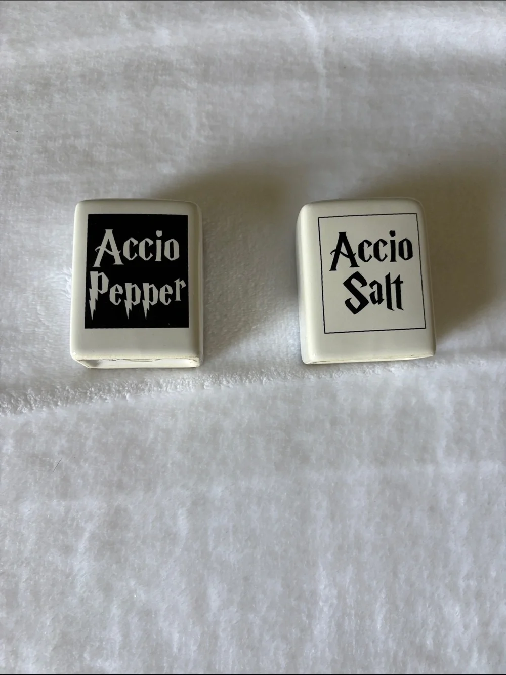 Harry Potter theme Accio Salt & Pepper Shakers - White Novelty Set